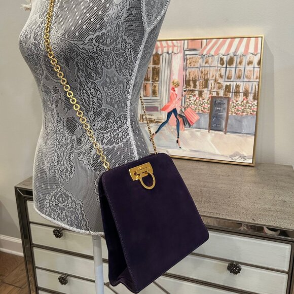 Iconic Vintage Suede Salvatore Ferragamo Princess Diana Clutch Bag Gancini Clasp - Picture 13 of 16